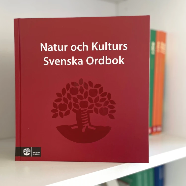 Natur och Kulturs Svenska Ordbok, słownik języka szwedzkiego, możesz go wnieść na egzamin TISUS