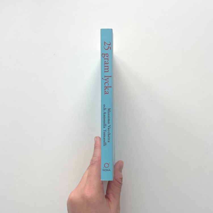 25 gram lycka: En sann berättelse om den lilla igelkotten som gav en man - M. Vacchetta, A. Tomaselli po szwedzku 5