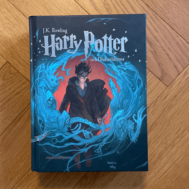 Harry Potter och Dödsrelikerna - J. K. Rowling po szwedzku